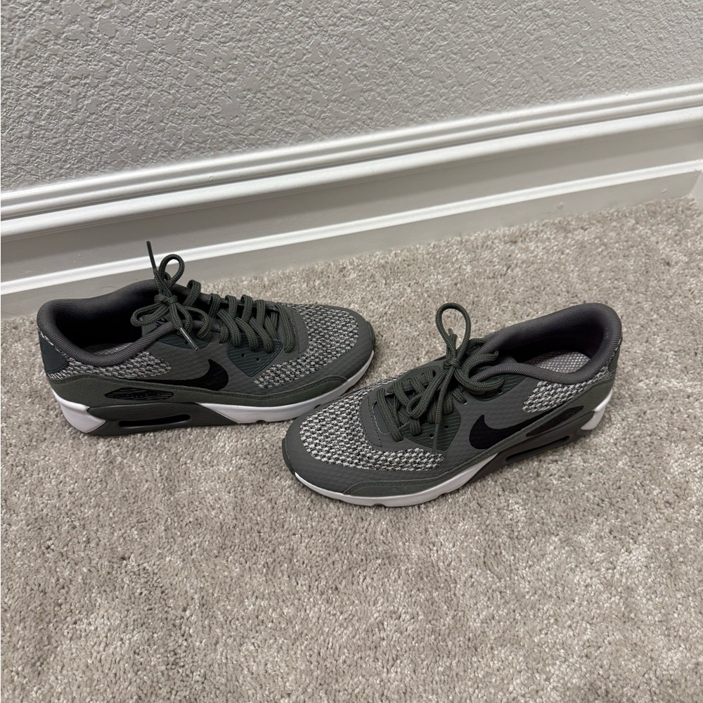Nike air max
